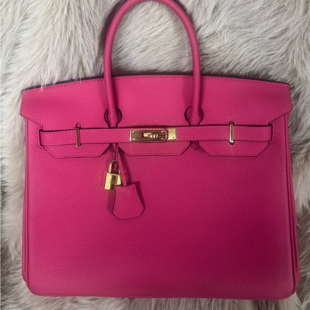 Pink Wirkin bag size 35
